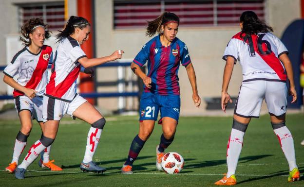 Alba Redondo: «Voy a darlo todo por el Levante hasta que reviente»