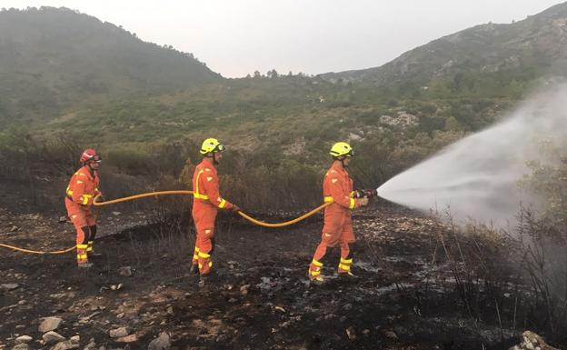 La Diputación de Valencia abre una bolsa de trabajo para contratar bomberos