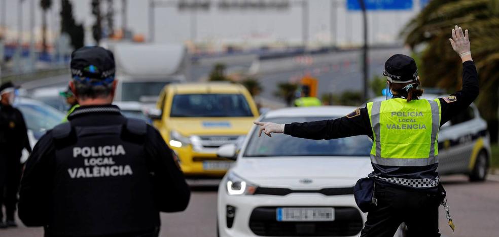 Policías y bomberos denuncian falta de protección y exigen test con urgencia