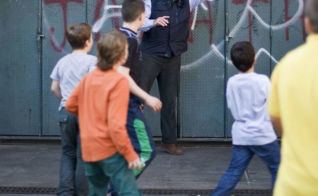 Cataluña presenta su plan de salida para los niños y pide competencias al Gobierno para aplicarlo