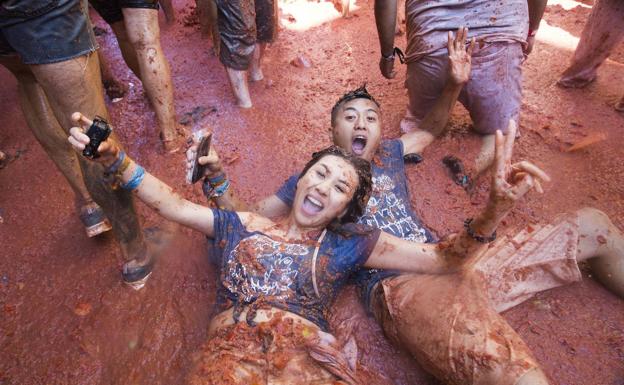 Buñol suspende la Tomatina y traslada los actos del 75 aniversario al ejercicio 2021