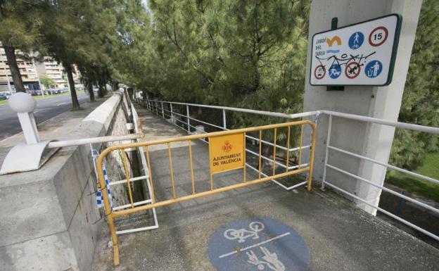 Valencia abrirá playas y parques pero volverá a cerrarlos si ve riesgo para la salud