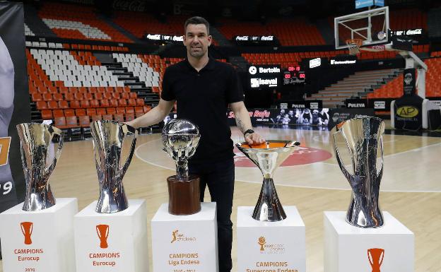 Rafa Martínez, 'camarero' en la boda de Marc Gasol