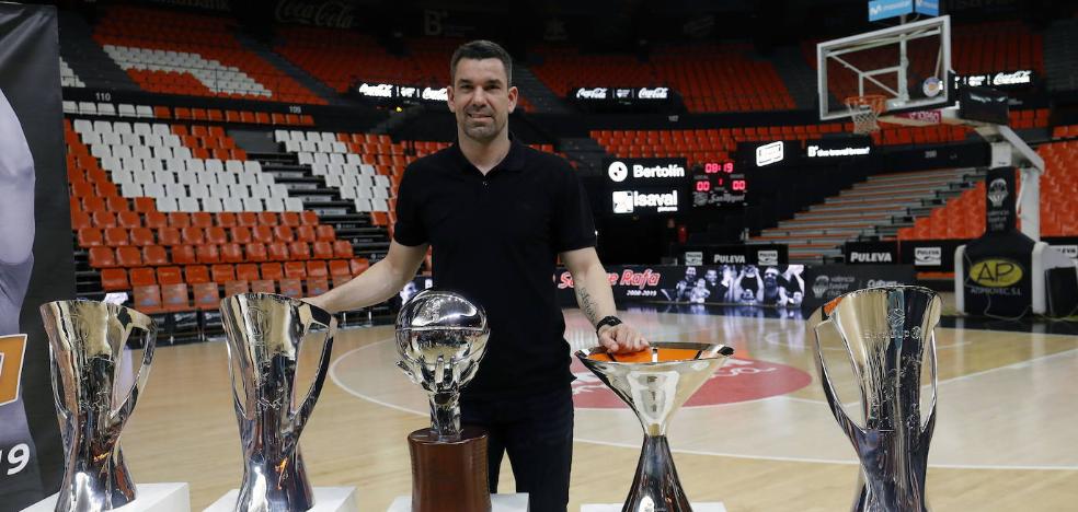 Rafa Martínez, 'camarero' en la boda de Marc Gasol