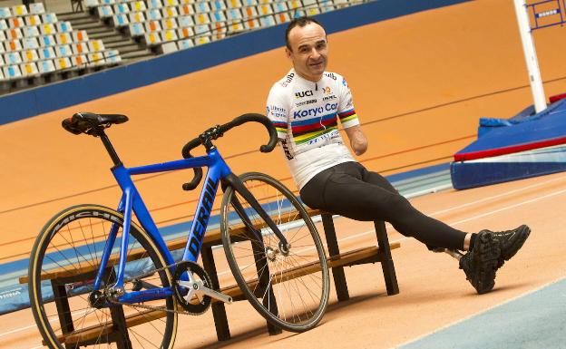 'Juntos venceremos', los ciclistas paralímpicos se unen frente el coronavirus