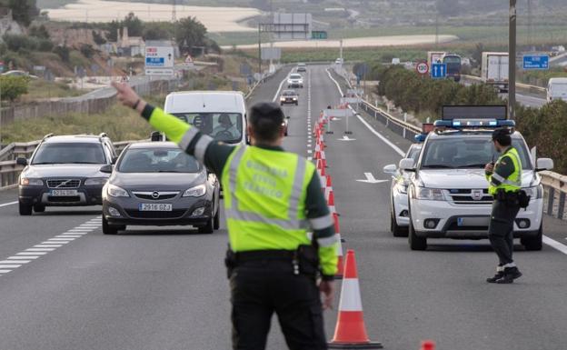 La DGT aclara todo lo que hay que saber para circular durante el estado de alarma