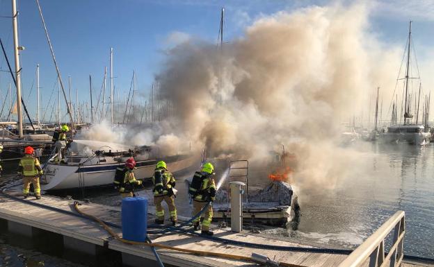 Un hombre de 75 años atropellado por un coche mientras daba marcha atrás en Pobla Llarga