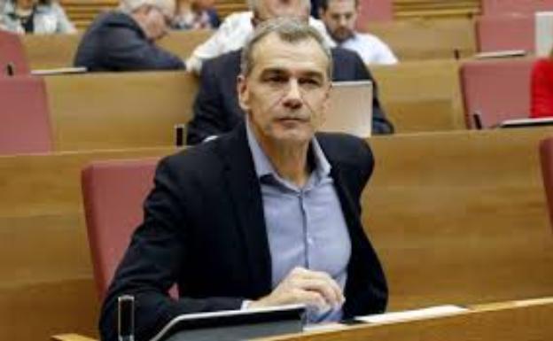 Cantó pide al Consell que reduzca el número de Consellerias y asesores