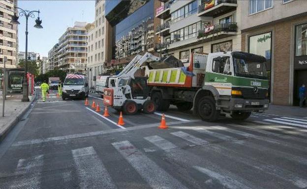 La EMT remodelará sus líneas en el centro con la plaza del Ayuntamiento en obras