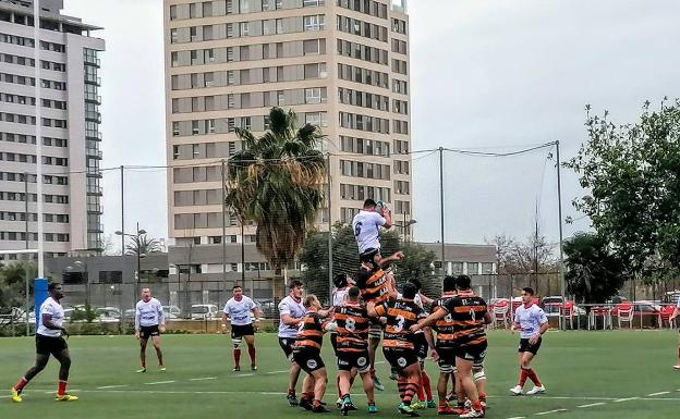 Les Abelles y el CAU se despiden del ascenso