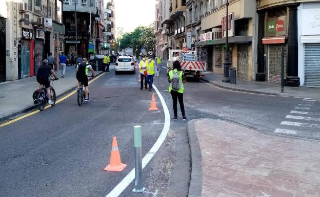 Ribó se propone bajar las terrazas de los bares a la calzada