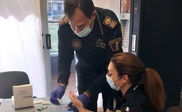 Los test realizados a la Policía Local y Protección Civil de Puçol dan negativo