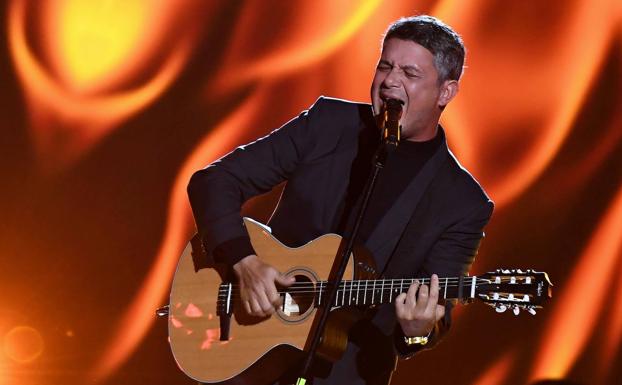 Alejandro Sanz suspende sus conciertos de Valencia