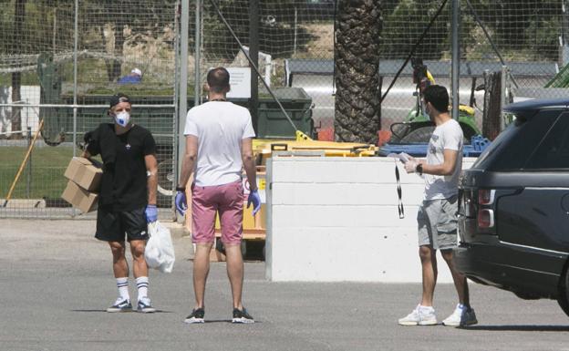 Todos los futbolistas del Valencia dan negativo en el test y hoy ya se entrenan