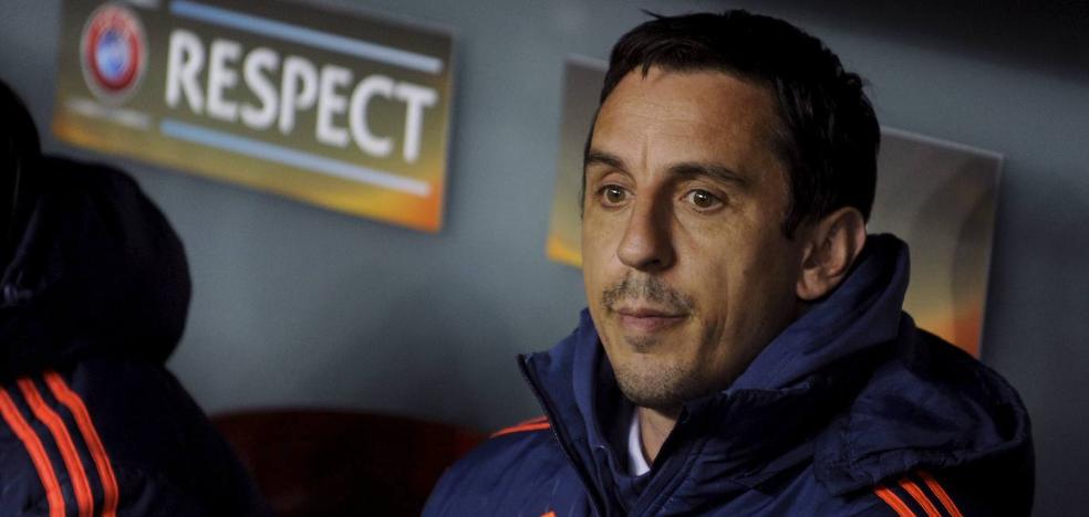 Gary Neville carga contra Di María