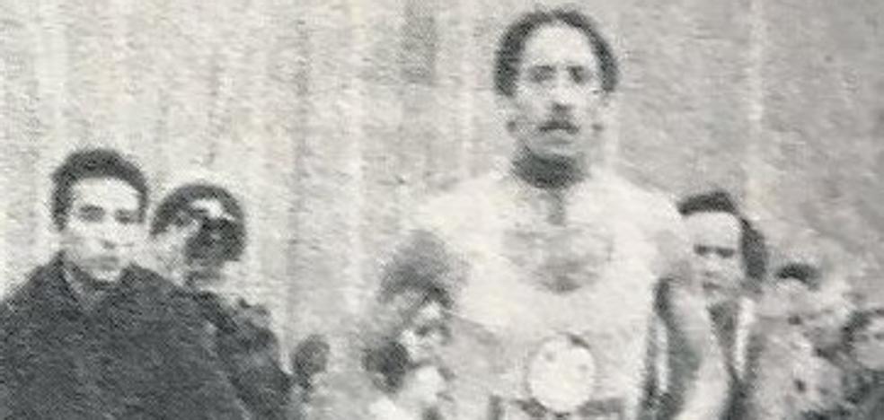 El repartidor de patatas se merienda al favorito (1985)