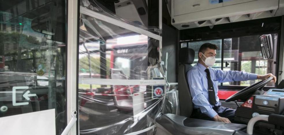 La EMT pide a los conductores que sólo pongan el aire con las ventanas abiertas