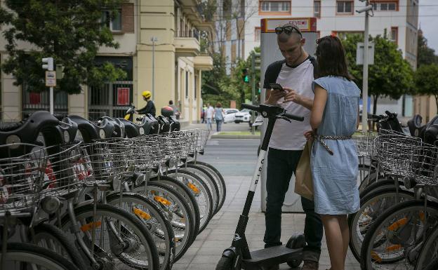 El Consell dará ayudas de 75 euros para comprar patinetes y bicis y 250 si son eléctricas