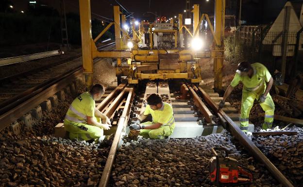 Los estudios del túnel pasante y de la doble plataforma entre Valencia y Castellón sufren un nuevo retraso