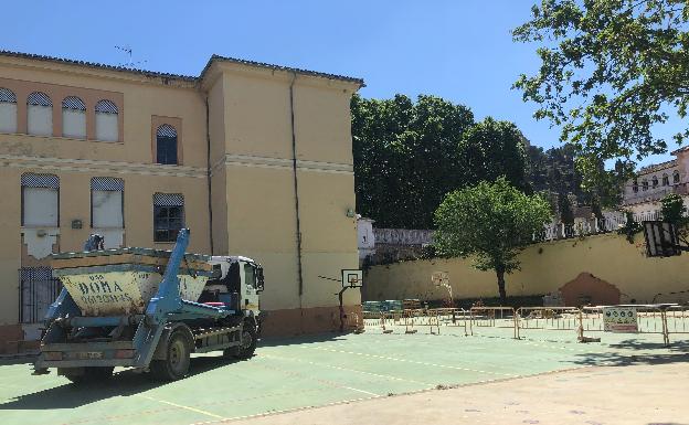 Xàtiva inicia las obras del nuevo pabellón polivalente en el colegio Attilio Bruschetti