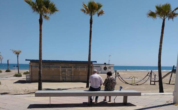 Oleada de gente a la segunda residencia en Safor y goteo en la Ribera y la Marina