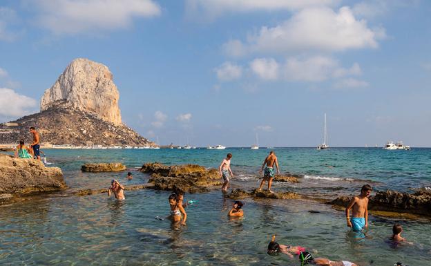 Calp renueva su web de turismo para posicionarse como destino turístico inteligente