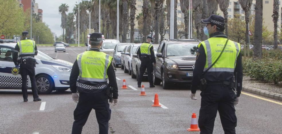 La Policía Local de Valencia hará controles de vehículos por las mascarillas