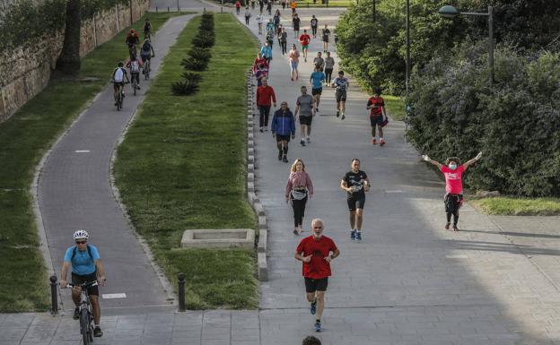 Cuáles son las franjas horarias de la Fase 2 para pasear y hacer deporte