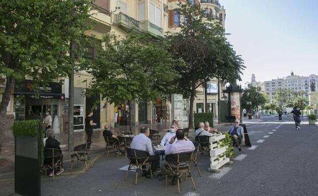 PP y Cs fuerzan un pleno para que Ribó explique el contrato de la plaza del Ayuntamiento