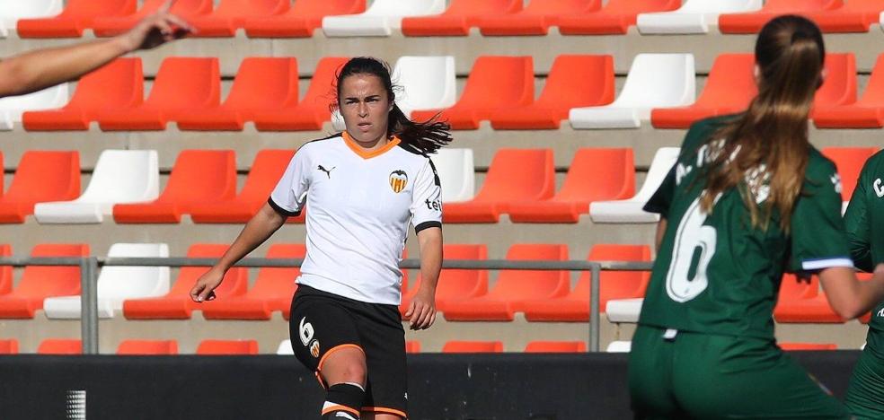La Primera femenina da un paso al frente por su profesionalización