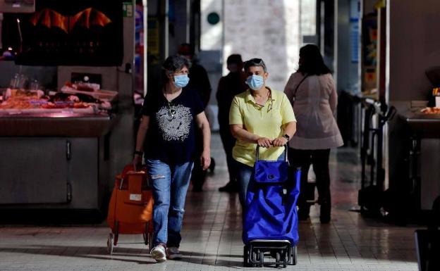 Dos centros valencianos investigan si el plasma de curados de Covid-19 puede ayudar a pacientes graves