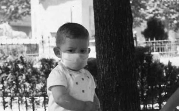 La infancia de Ximo Puig y Mónica Oltra con mascarilla