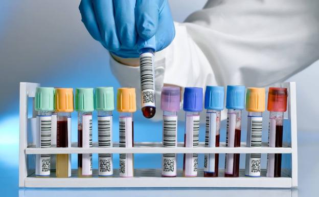 Investigan a un dermatólogo y empresario afincado en Valencia por vender productos contra el coronavirus