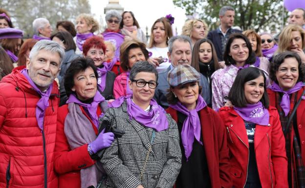 Casado denuncia una nueva «purga» en la Guardia Civil tras la salida del número tres para ir a otro destino