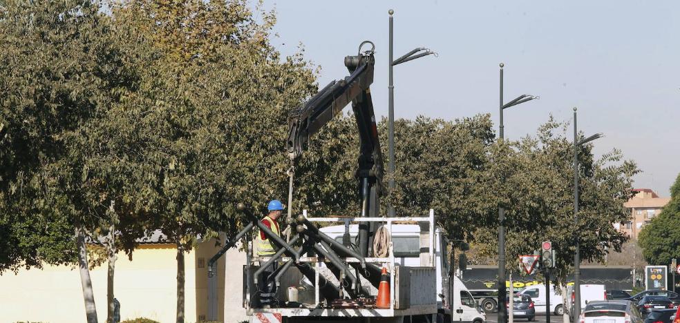 Ribó todavía no ha iniciado obras en la mitad de los barrios este año