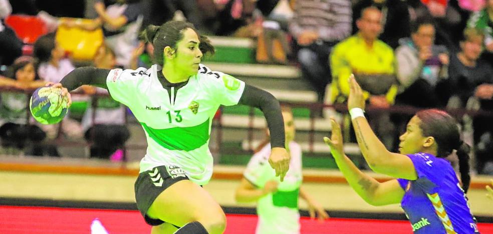 La guerrera ilicitana se marcha de casa para jugar en el campeón