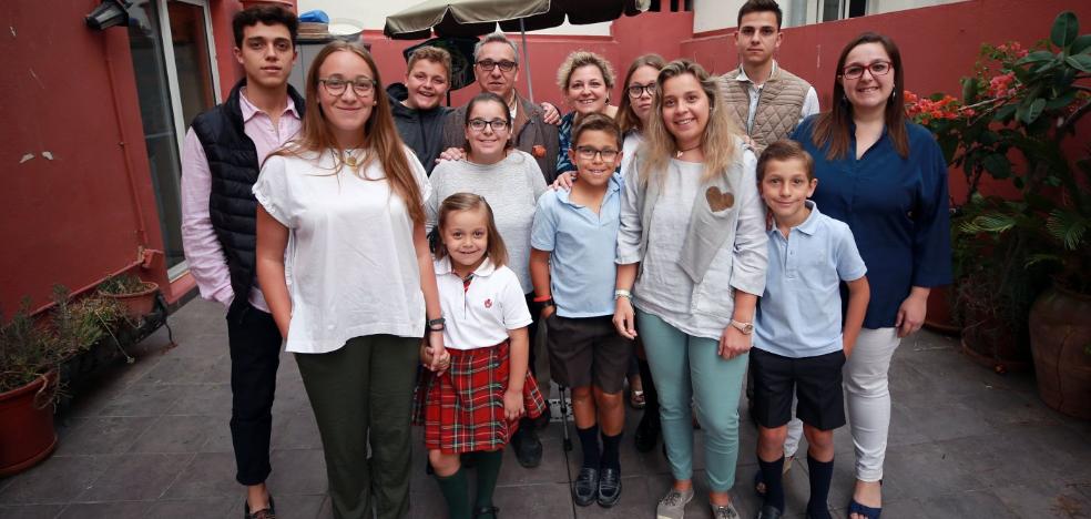 Familias numerosas temen un colapso de renovación de carnés