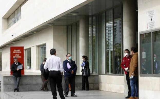 Los juzgados valencianos reabren con un tercio del aforo y tras diez contagios de funcionarios