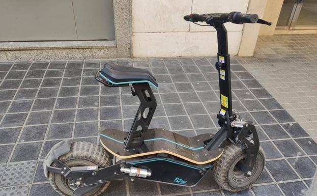 Detenido en Valencia por circular con un ciclomotor por la vía pública sin permiso de conducción