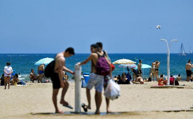 El Gobierno adelanta alguna de las nuevas medidas que regirán la futura 'normalidad vigilada'