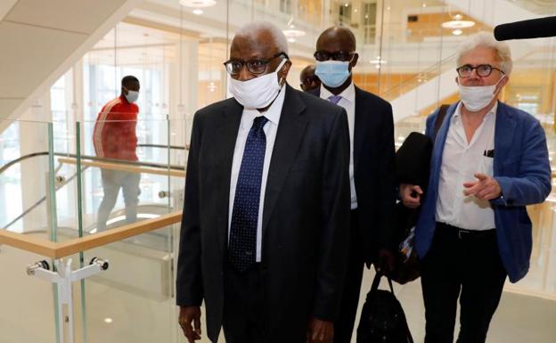 Juicio en París a Lamine Diack por corrupción y dopaje ruso