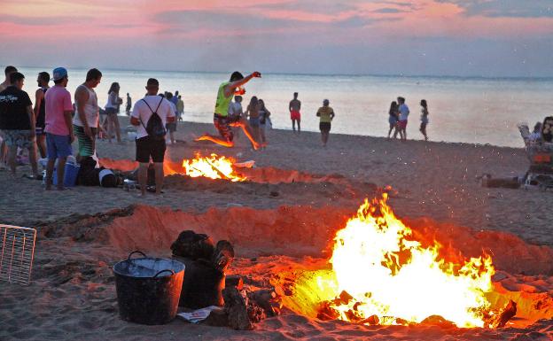 Diez patrullas impedirán el acceso a las playas de Dénia en Sant Joan