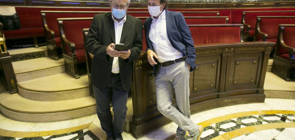 Ribó se esconde detrás de Grezzi para no aclarar los contratos de la plaza del Ayuntamiento