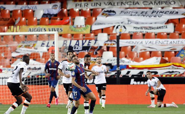 Los cuatro goles que el Valencia ha recibido en la prolongación le han costado ocho puntos