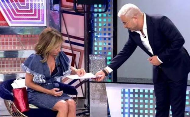 María Patiño pierde un diente en directo en 'Sálvame deluxe'