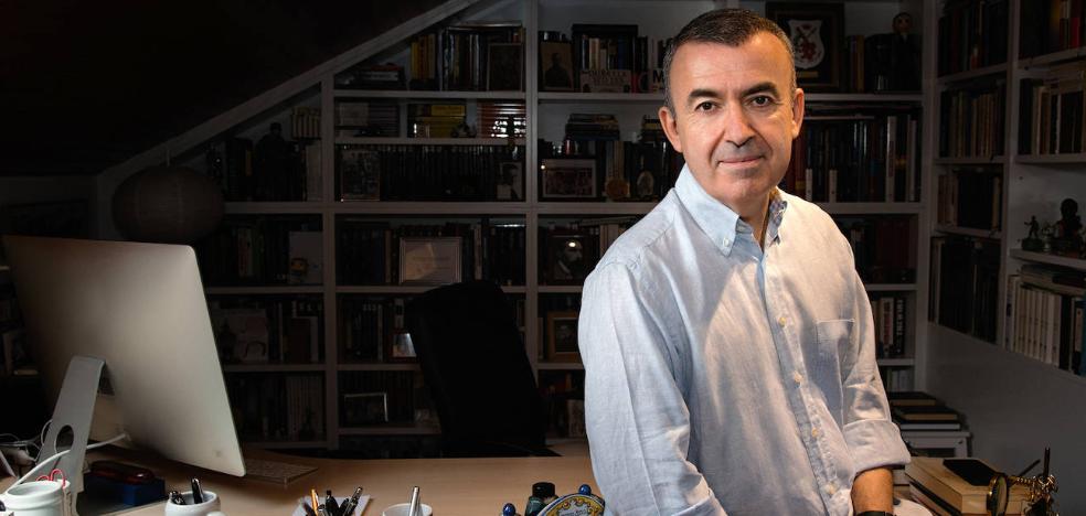 Lorenzo Silva: «La barbarie es muy contagiosa»
