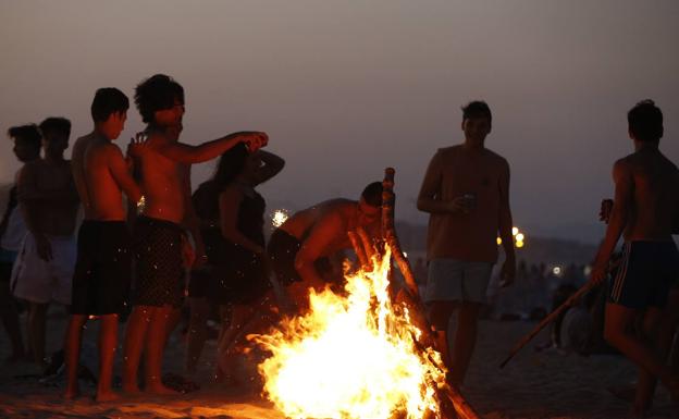 Las playas cerradas la noche de San Juan 2020 en Valencia, Alicante y Castellón