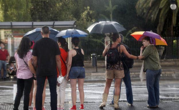 El riesgo de lluvias afecta este jueves al norte de la Comunitat