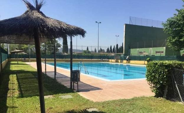 Alcàntera de Xúquer descarta abrir la piscina durante el verano