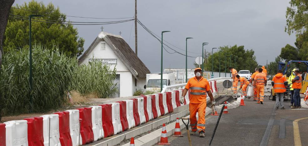 Siete entidades alertan de que la carretera de El Saler es una barrera para los bomberos